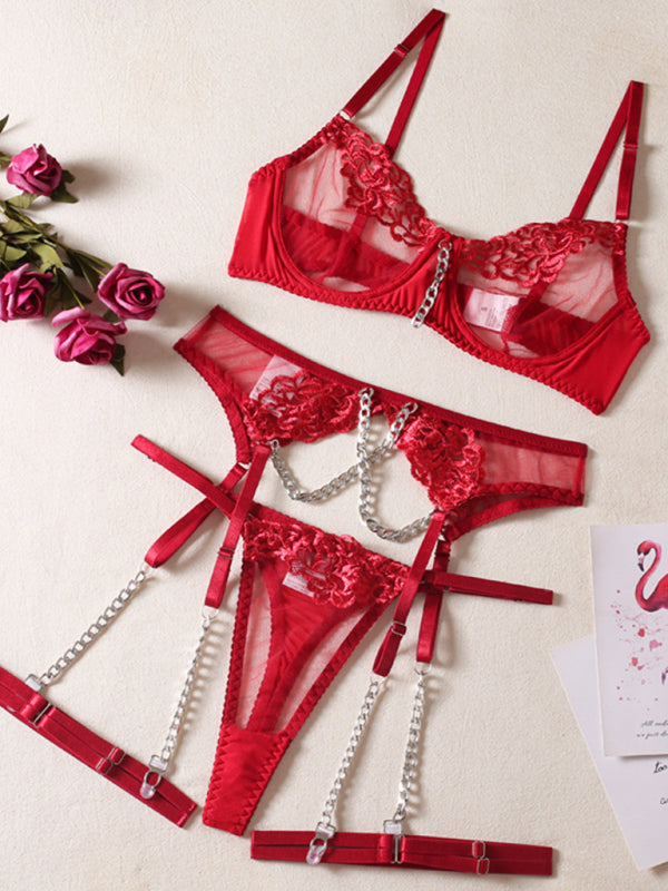 Edgy Elegance – Metal Chain Embroidered Lingerie Four-Piece Set with Leg Wrap