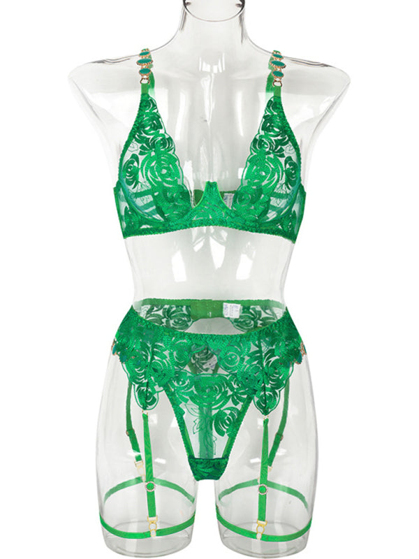 Vintage Vibes – Embroidered Retro Push-Up Bra and Underwear Set